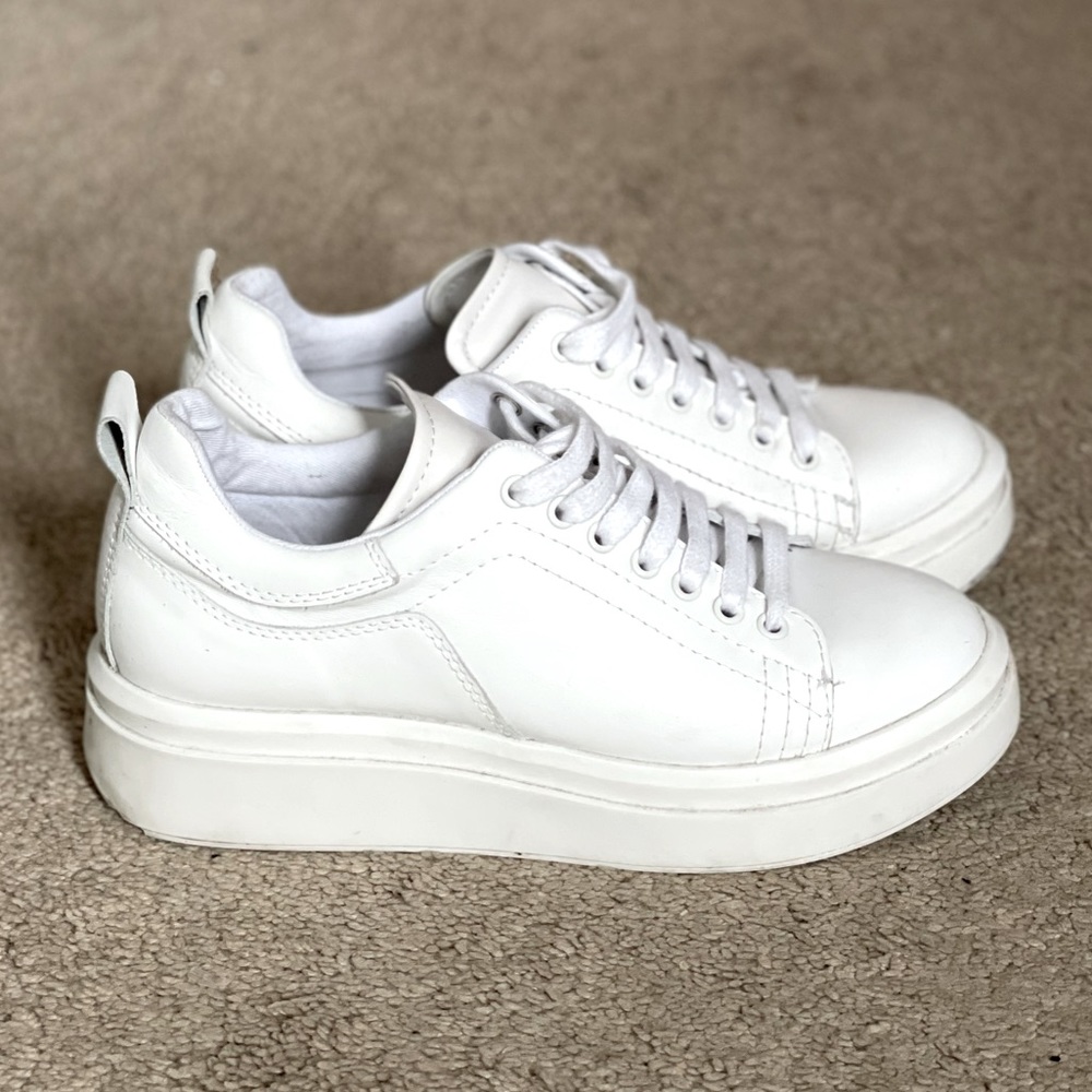 Zara White Sneakers Chunky Platform Lace up Size 8.5 EU39 Fashion Shoes
